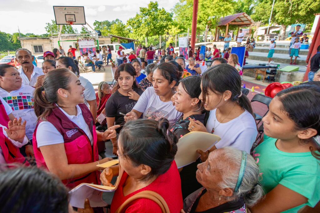Mary Hernández lleva caravana de “Mujeres Heroicas” a Noh-Bec