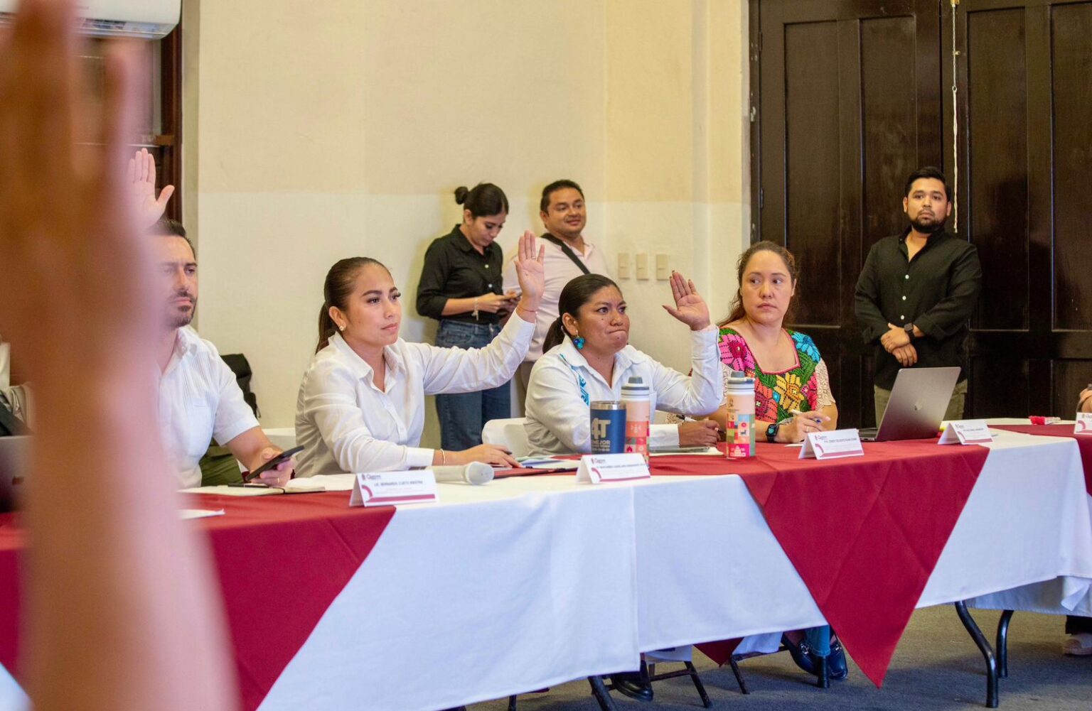 Mary Hernández impulsa el turismo comunitario: analizan resultados en Sesión Ordinaria del Comité de Evaluación de Zonas Rurales con Potencial Turístico 2025