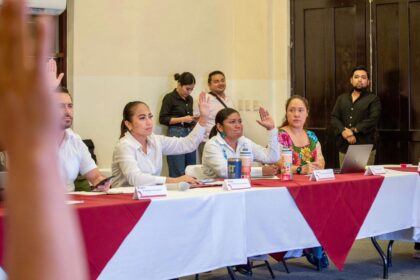 Mary Hernández impulsa el turismo comunitario: analizan resultados en Sesión Ordinaria del Comité de Evaluación de Zonas Rurales con Potencial Turístico 2025