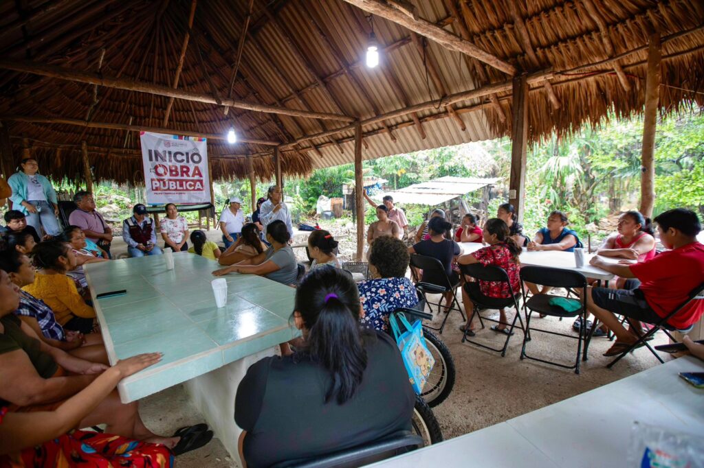 40 familias de Chancah Derrepente e X-Hazil Sur elevarán su calidad de vida con nuevos cuartos dormitorios