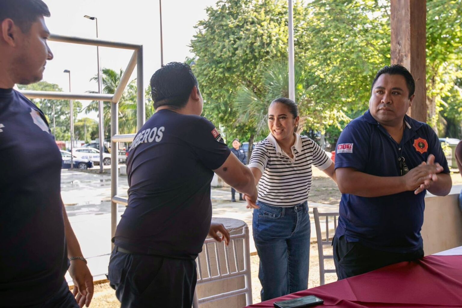 Ayuntamiento reconoce labor del Heroico Cuerpo de Bomberos