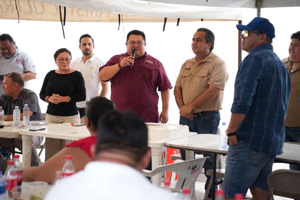 Gobierno de Cozumel rinde homenaje a los bomberos
