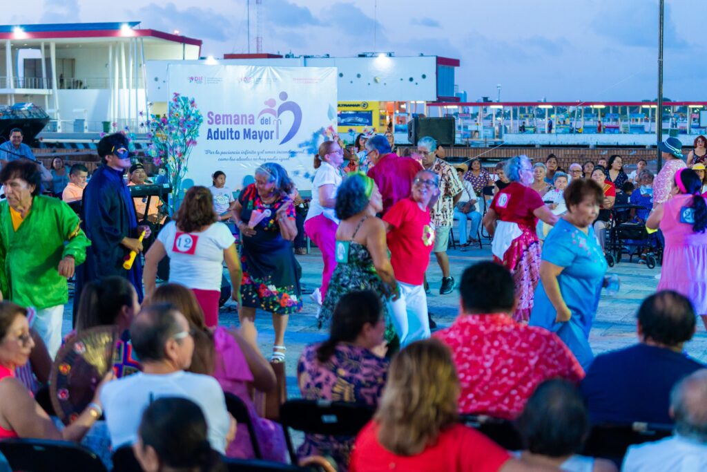 Chacón y Diana Sosa clausuran la Semana del adulto mayor con Tardeada del Recuerdo