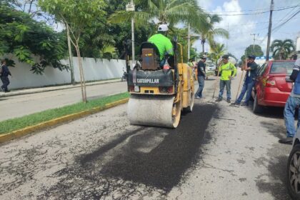 Gobierno de Mary Hernández le apuesta al bacheo permanente en Felipe Carrillo Puerto
