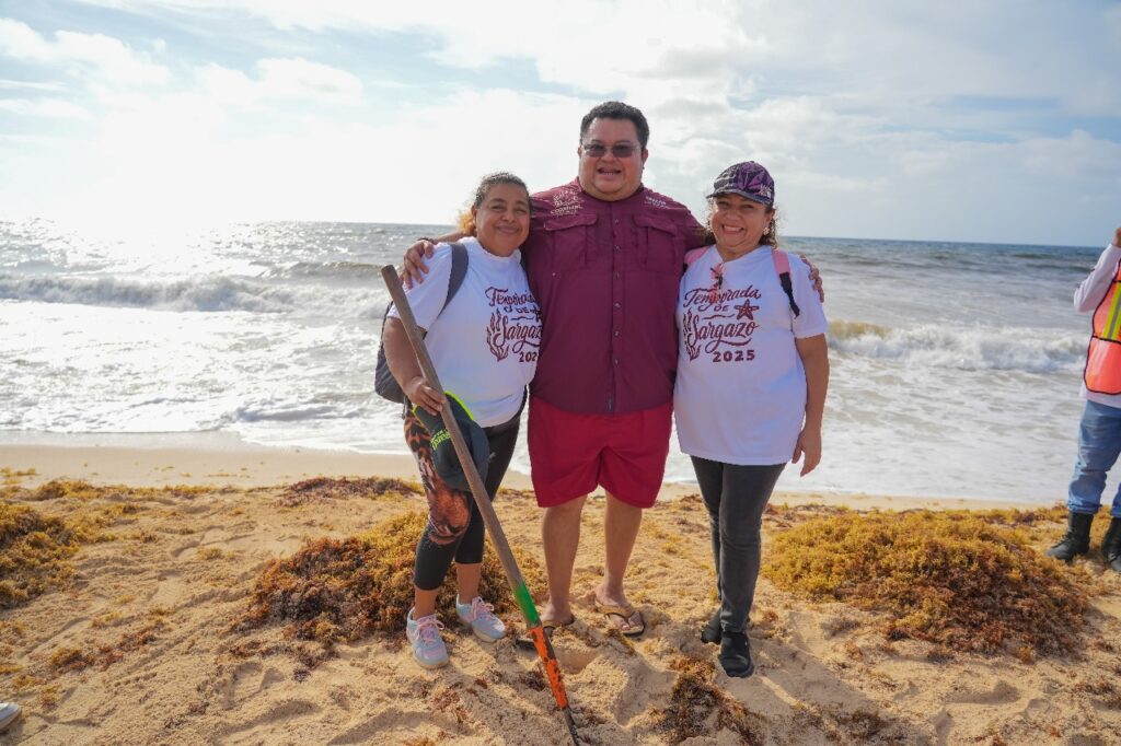 Gobierno de Cozumel recolecta 55 toneladas de sargazo en la 3ª Jornada masiva de limpieza 2025