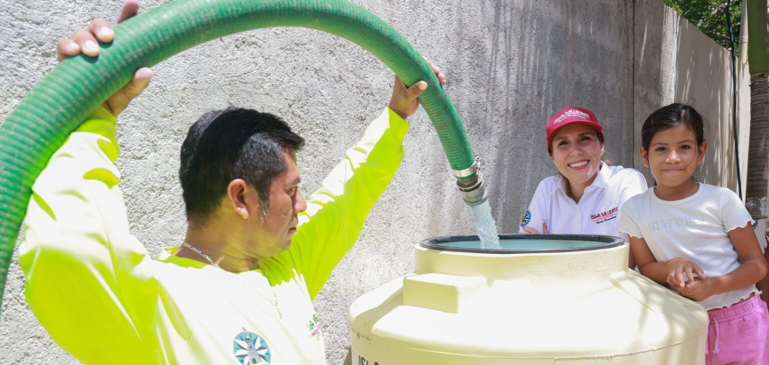 Atenea Gómez Ricalde presenta avances del Primer Informe de Resultados en programas sociales de Isla Mujeres
