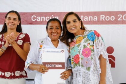 Entregan Mara Lezama y Ana Paty Peralta 303 títulos de propiedad para el bienestar y certeza jurídica de más de mil 400 personas