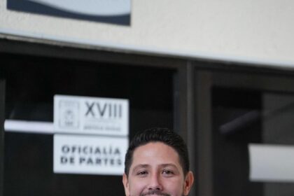 Renán Sánchez Tajonar rinde informe de su primer año legislativo con transparencia y resultados