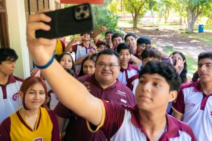 Con inversión histórica, Chacón cumple con instalación de aires acondicionados en todas las secundarias y preparatorias