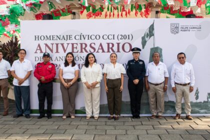 Mary Hernández encabeza homenaje cívico conmemorativo del 201 aniversario de la anexión de Chiapas a México