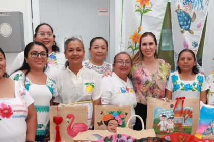 Atenea Gómez Ricalde impulsa el emprendimiento femenino con apertura de 12 nuevos cursos en Isla Mujeres