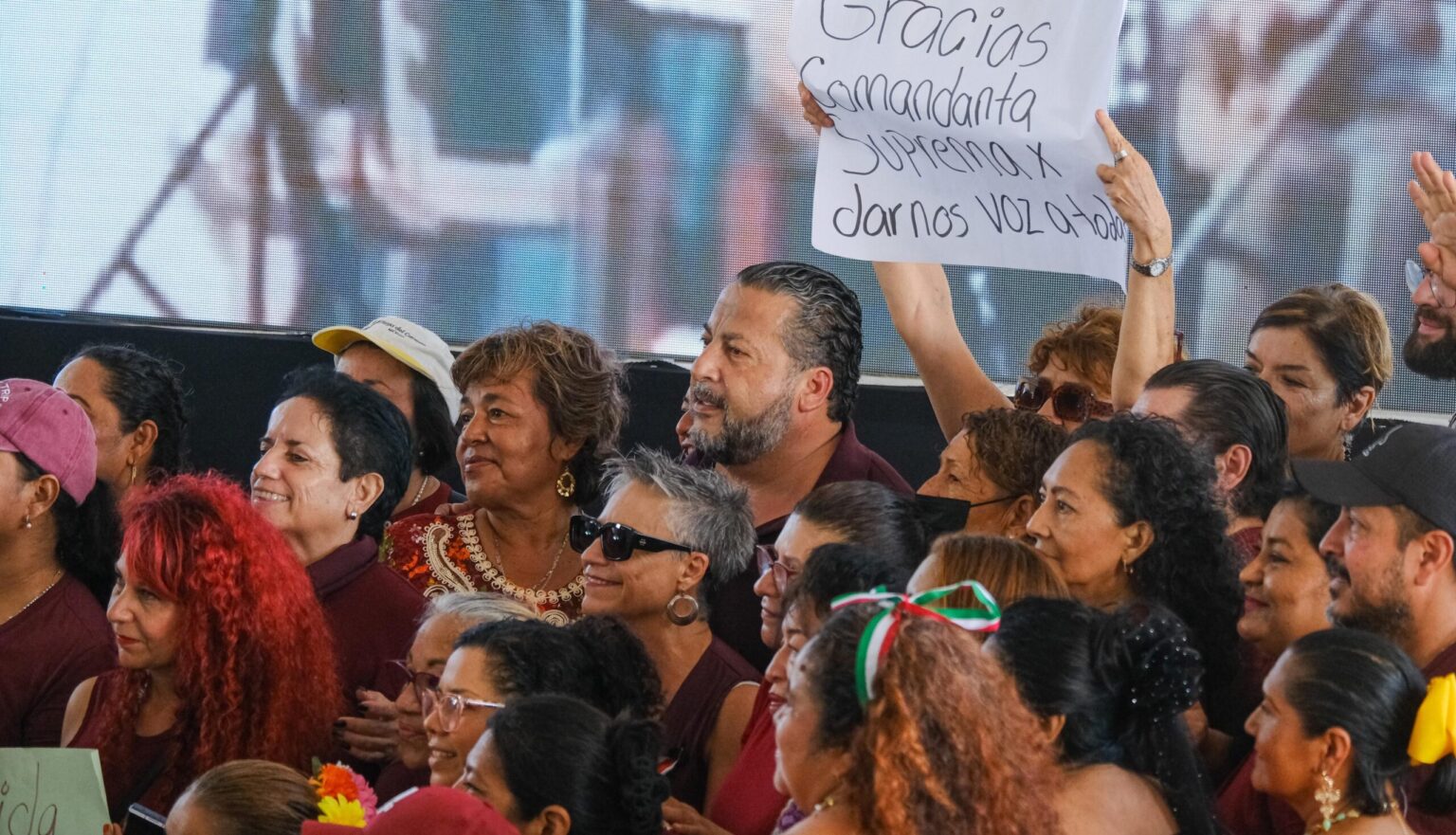 Jorge Sanén respalda la transformación sin precedentes en Quintana Roo en el 1er Informe de Gobierno de la Presidenta de México Claudia Sheinbaum Pardo