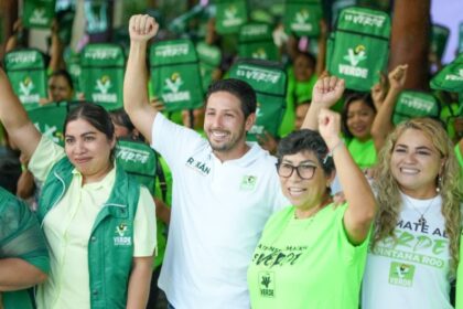 Renán Sánchez Tajonar inicia en Bacalar la entrega de kits a la militancia del Partido Verde en Quintana Roo