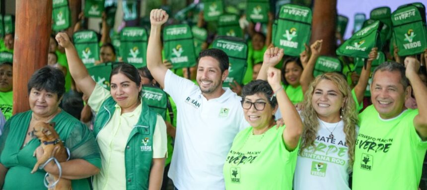 Renán Sánchez Tajonar inicia en Bacalar la entrega de kits a la militancia del Partido Verde en Quintana Roo
