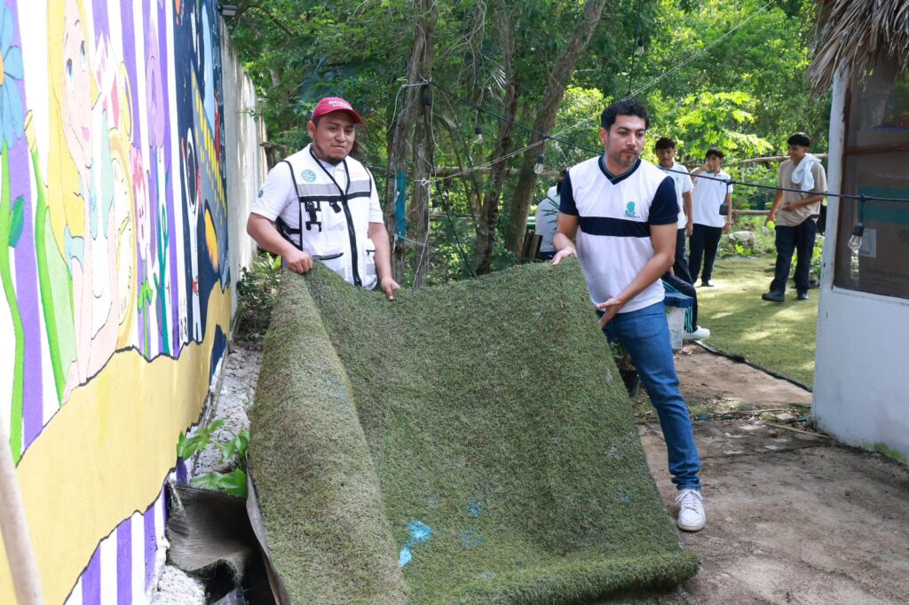 Juventudes de Ciudad Mujeres reafirman su compromiso con el medio ambiente en la quinta edición de “Yo Amo Isla Mujeres”