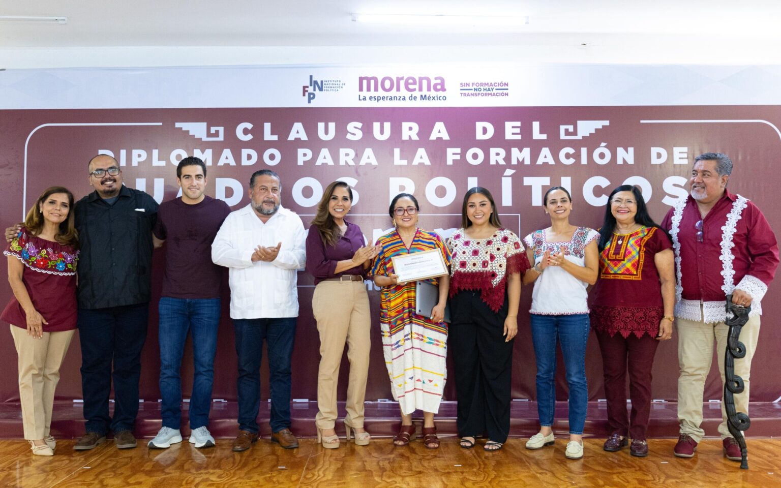 Concluye con éxito el primer Diplomado de Formación de Cuadros Políticos de Morena en México desde Quintana Roo