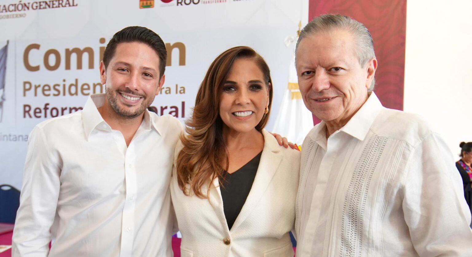 Renán Sánchez Tajonar llama a fortalecer la democracia participativa en un foro nacional sobre reforma electoral
