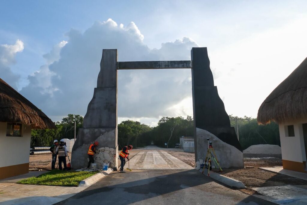 Constata Mara Lezama con SEDENA progreso de la Puerta al Mar, proyecto emblemático que responde a una demanda social histórica en Felipe Carrillo Puerto