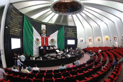 Proponen iniciativa para garantizar acceso a Internet y a las tecnologías de la información