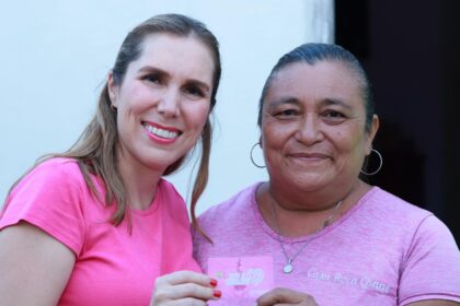 Gobierno de Atenea Gómez Ricalde concluye entrega casa por casa de Isleña de Corazón