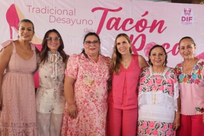 Isla Mujeres se une con fuerza y corazón en el Desayuno del Tacón Rosa 2025
