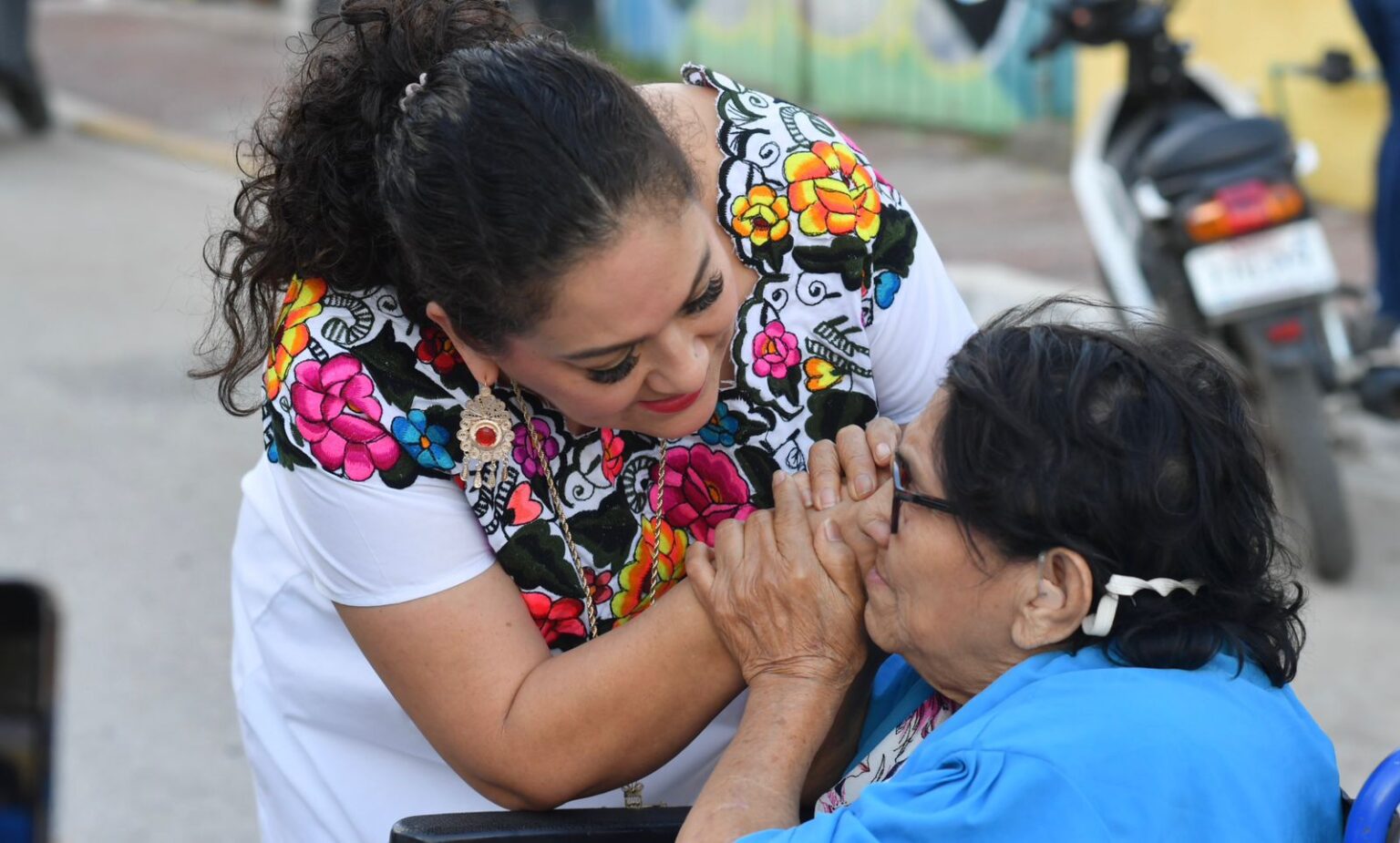 DIF Felipe Carrillo Puerto impulsa acciones de apoyo auditivo para fortalecer la inclusión