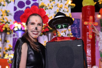 Isla Mujeres celebra con alegría la tradicional Noche de Calaveritas en el marco del Festival Luz y Vida “Entre Vivos y Muertos”