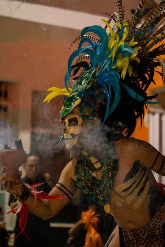 Janal Pixan reactiva economía de Felipe Carrillo Puerto: Familias disfrutan del paseo de las ánimas