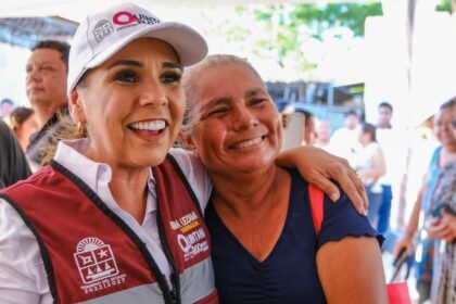 Mara Lezama y Ana Paty Peralta iniciaron una obra municipal de drenaje sanitario y agua potable en Los Pinos
