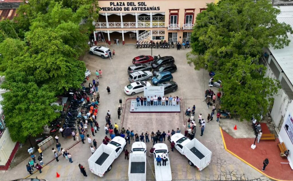 Chacón impulsa el mantenimiento permanente del Centro Histórico con nuevas unidades para Servicios Públicos