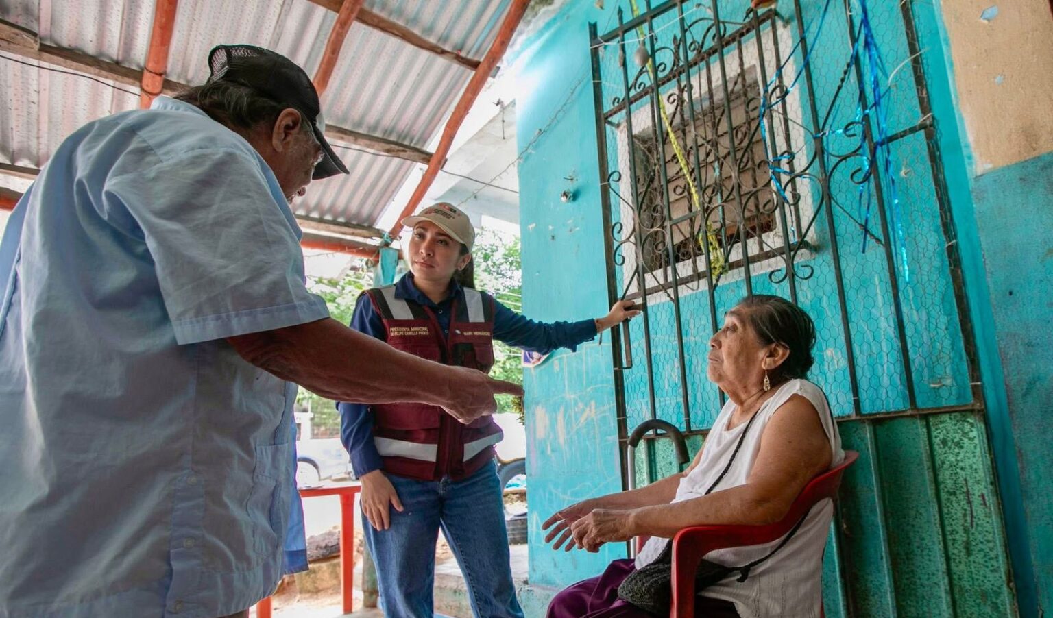 Mary Hernández supervisa arranque de pavimentación de calles en Felipe Carrillo Puerto