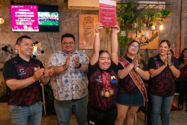 Gobierno municipal reconoce a para atletas cozumeleños su esfuerzo, disciplina y constancia