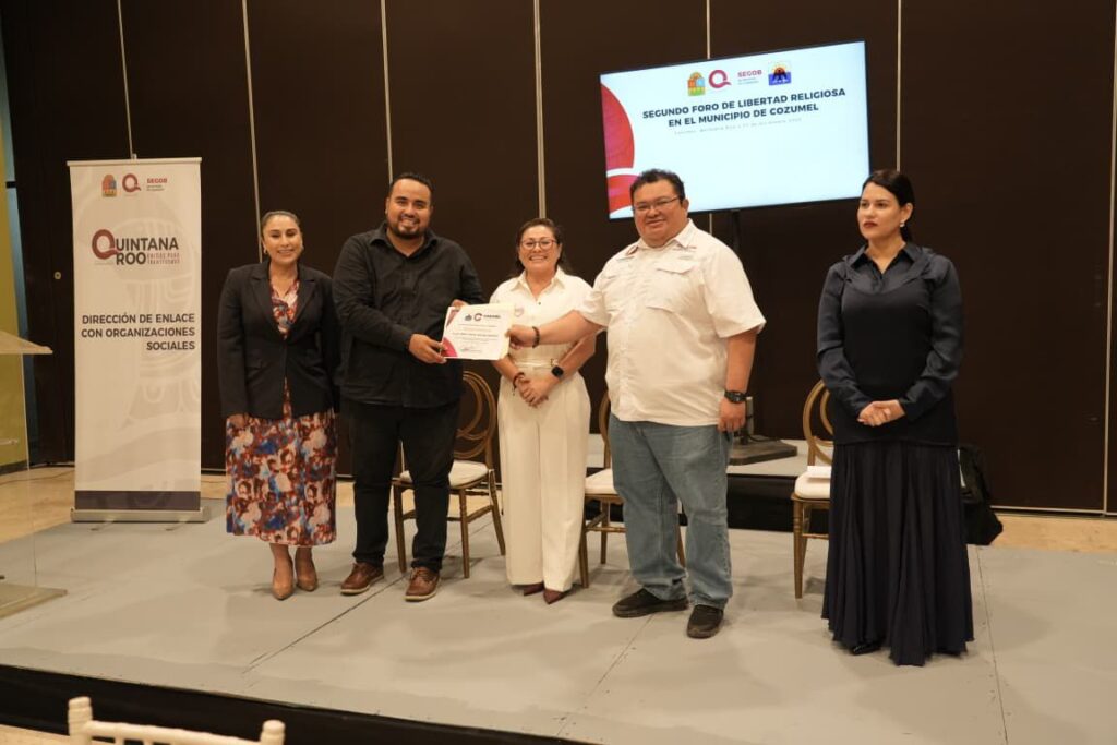 Gobierno de Cozumel impulsa el diálogo y la libertad religiosa como derecho humano
