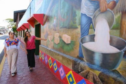 Mara Lezama y Mary Hernández recorren caminos ancestrales y murales históricos en Felipe Carrillo Puerto