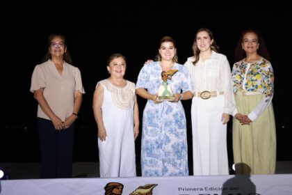 Gobierno de Isla Mujeres reconoce la excelencia turística en la primera edición de del Premio Municipal de Turismo “Sirenas del Paraíso 2025”