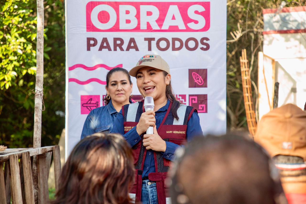 Familias de Felipe Carrillo Puerto reciben cuartos dormitorios como parte de la histórica inversión social en vivienda digna