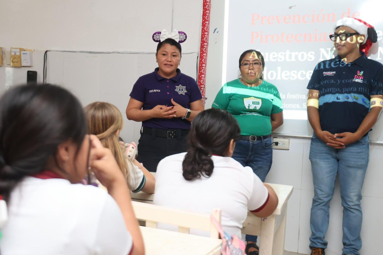 Gobierno de Isla Mujeres lanza “Guardianes Navideños Cuidando Corazones” para proteger a la niñez y juventud en la temporada decembrina