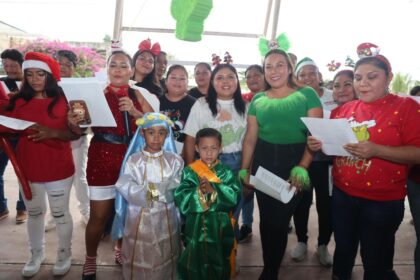 Gobierno Municipal lleva la Posada en tu Colonia al Domo Los Olivos de Ciudad Mujeres