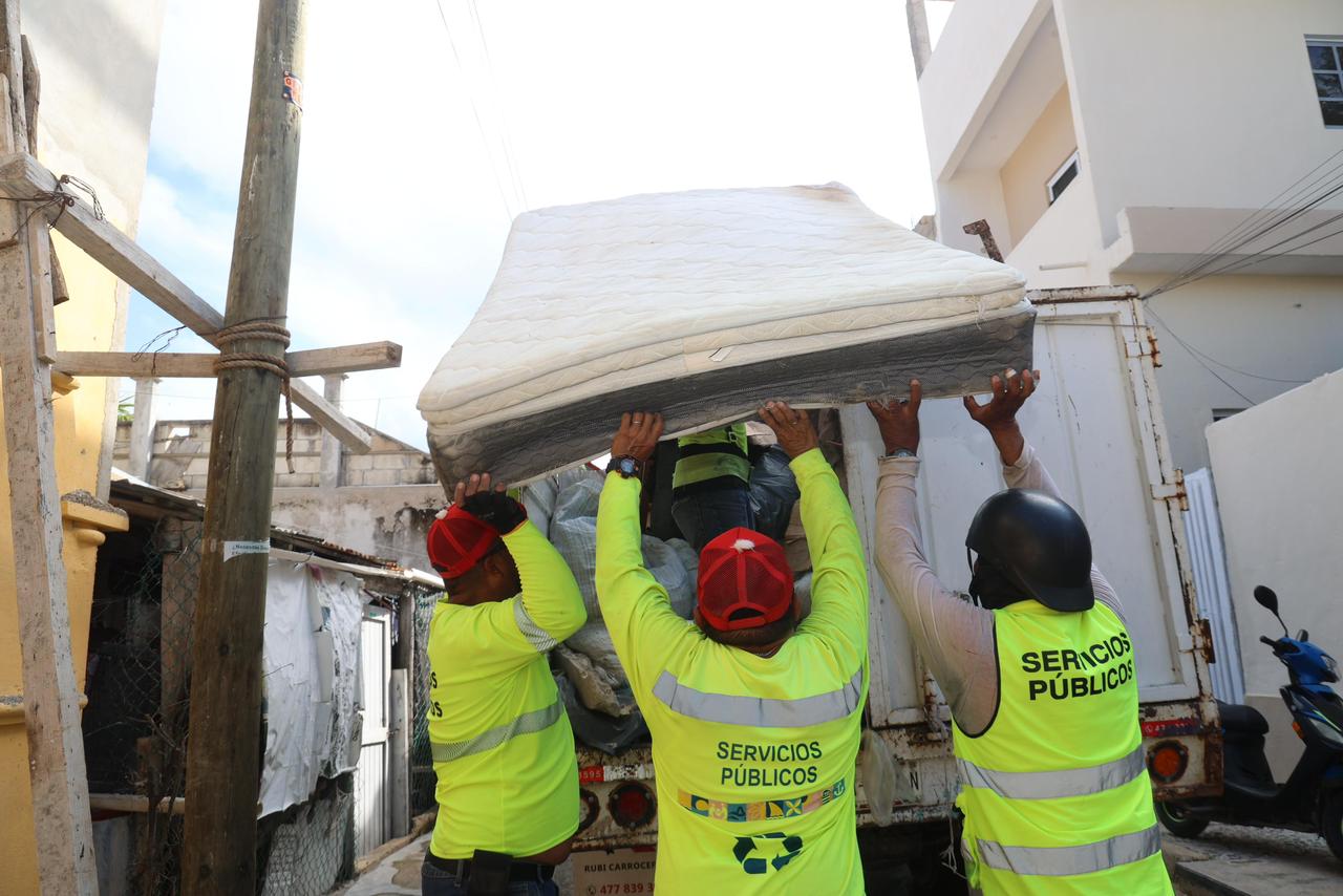 Gobierno Municipal cierra con éxito Mega Campaña de Descacharrización en Isla Mujeres