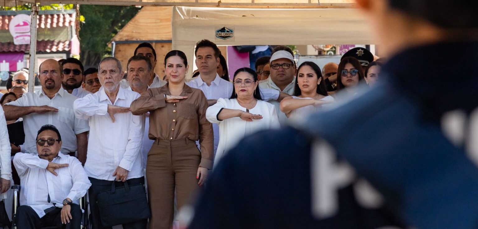 Estefanía Mercado reconoce liderazgo de Mara Lezama y anuncia fortalecimiento social, urbano y de seguridad en aniversario 51 de la Constitución Política de Quintana Roo