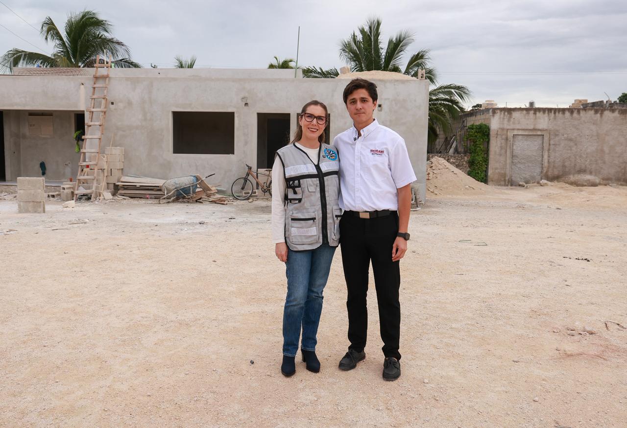 Atenea Gómez Ricalde supervisa avances de la primera cancha de fútbol 7 en Ciudad Mujeres