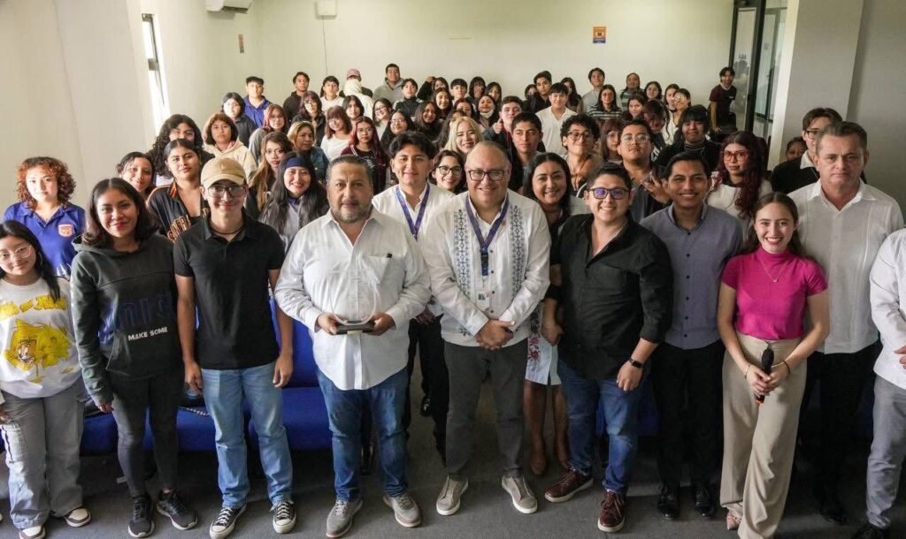 Jorge Sanén y las juventudes impulsan el presente y el futuro de la transformación en Cancún
