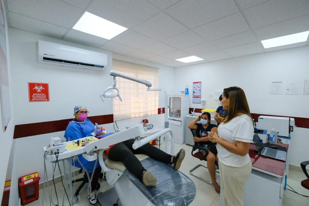 Mara Lezama supervisa operación de la Unidad del Bienestar Cancún 2 con atención gratuita y de calidad