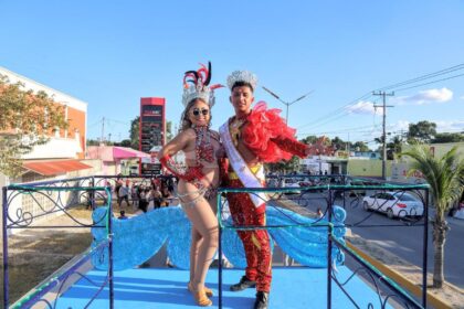 Desfile del Carnaval “Soy Isla Mujeres 2026” llena de música, color y alegría a Ciudad Mujeres