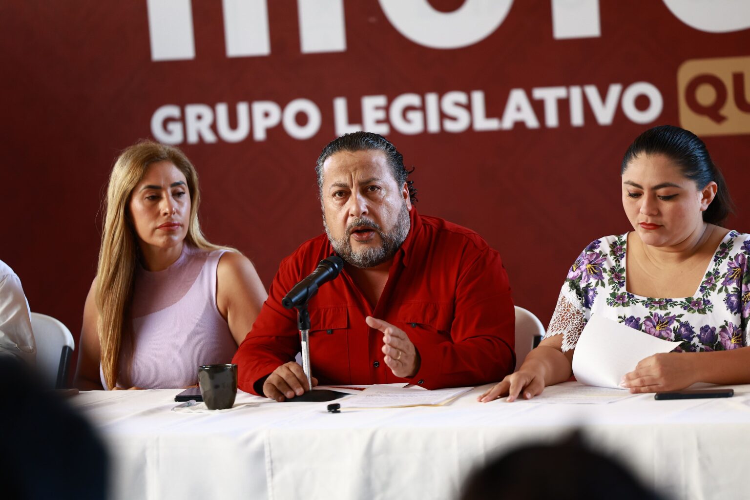 Jorge Sanén llama a fortalecer la democracia y la ética política en la defensa de la Transformación