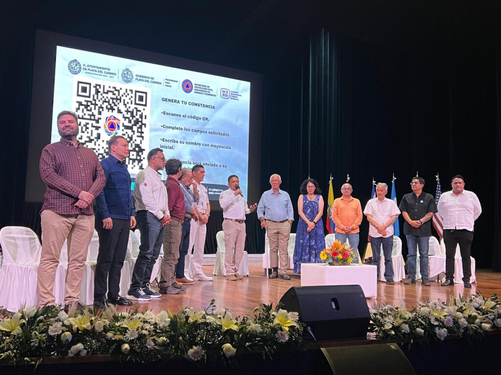 Cierre histórico del Primer Congreso Internacional de Protección Civil en Playa del Carmen: más de 10 mil constancias de participación otorgadas