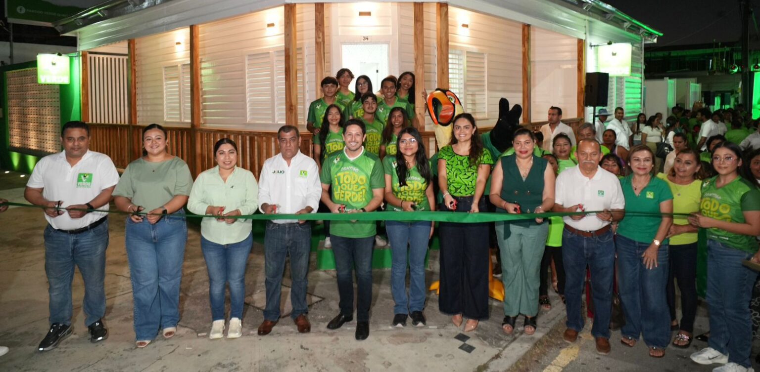 Renán Sánchez Tajonar inaugura la Casa Verde y toman protesta a la Coordinación Juvenil en Othón P. Blanco