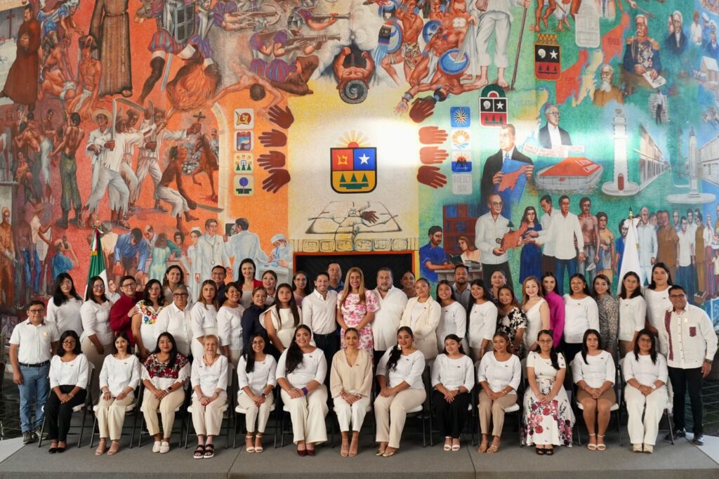 Concluye el Sexto Parlamento de Mujeres de Quintana Roo; Renán Sánchez reconoce liderazgo y propuestas de las participantes
