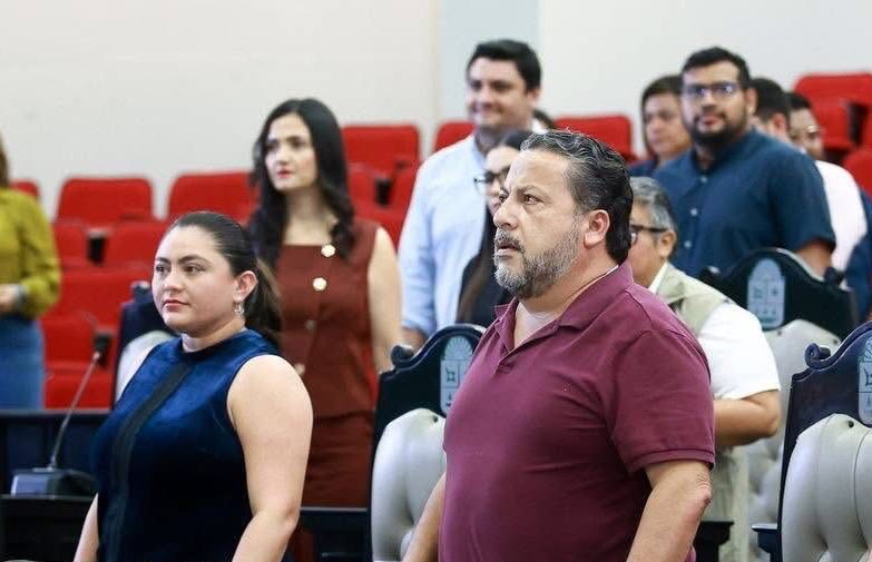Congreso aprueba iniciativa de Jorge Sanén para actualizar la Ley de Profesiones con enfoque de igualdad e inclusión