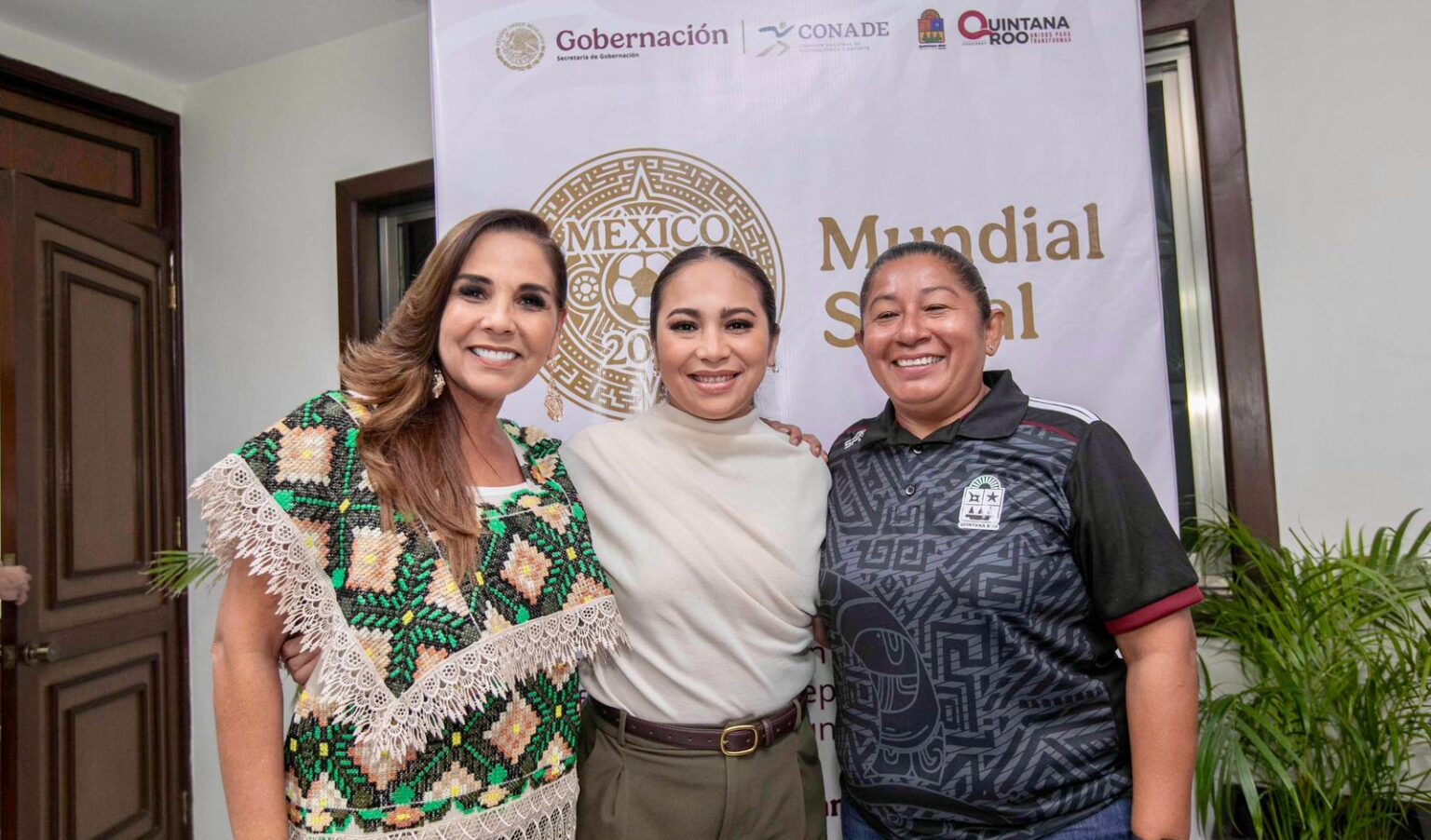 Mary Hernández anuncia la construcción de 2 nuevos campos de fútbol y la rehabilitación de 5 espacios más
